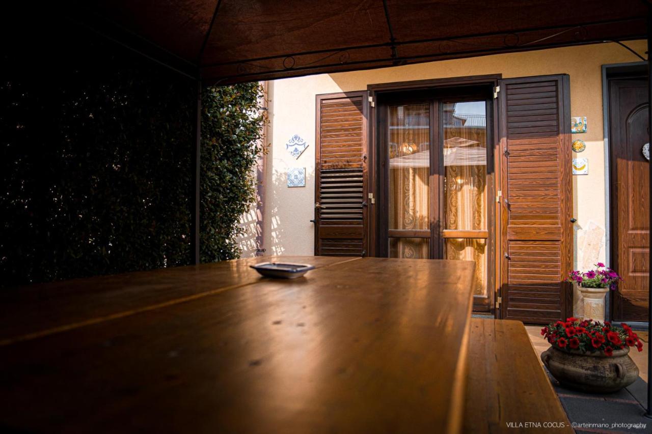 Casa Vacanze Etna Cocus Santa Venerina Exterior foto
